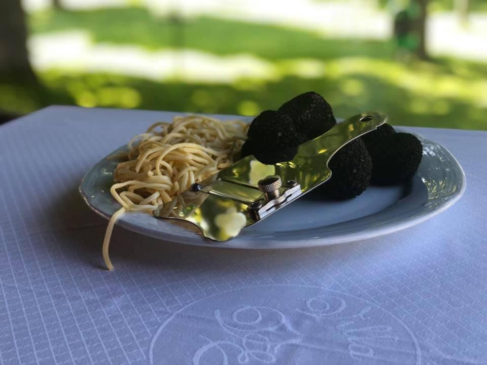 Hotel Villa Elia Calizzano Dış mekan fotoğraf
